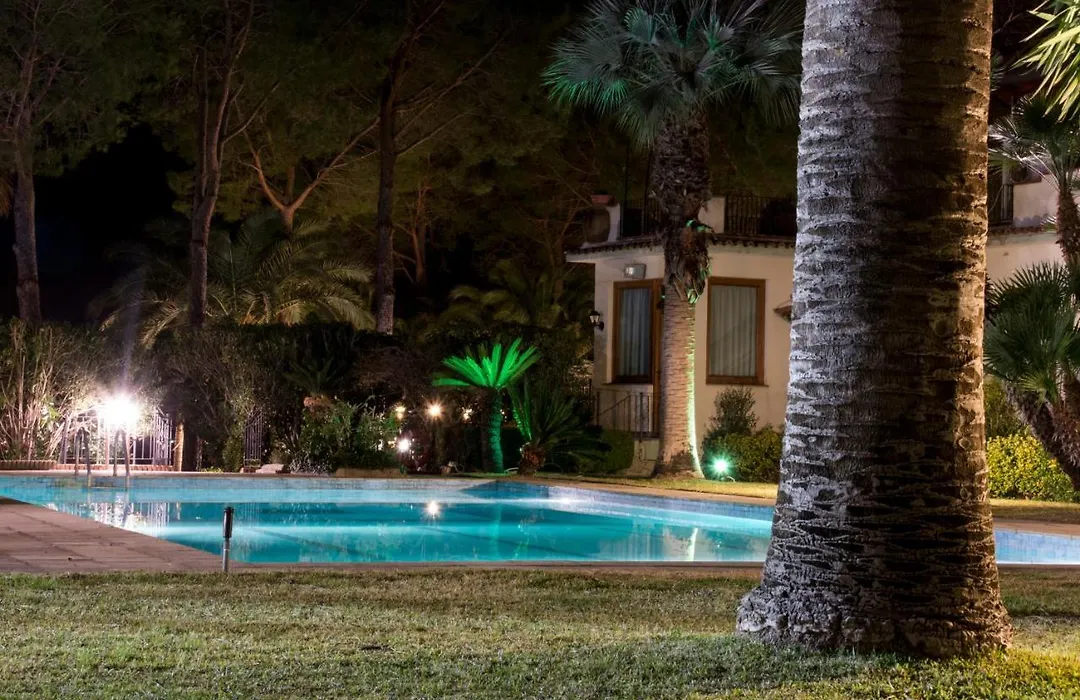 Villa Laura - Antico Borgo di Sicilia-1